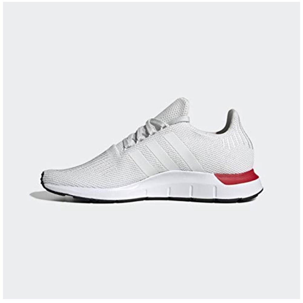 Adidas Swift Run